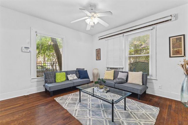 2509 Whitney Street A, Houston, TX 77006