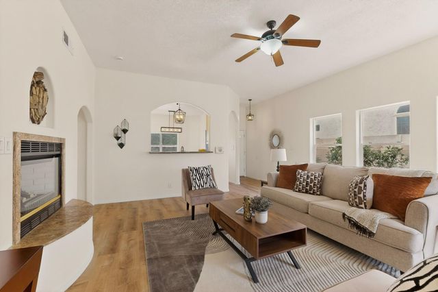 124 Tierra Del Sol Loop, Rio Communities, NM 87002