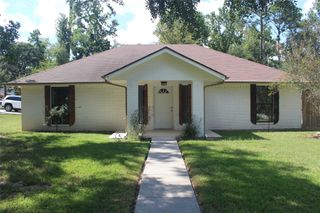 25723 Glen Loch Drive, Spring, TX 77380