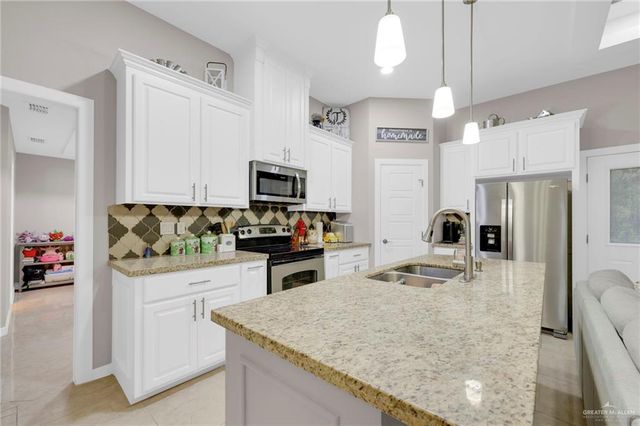 5010 Galilea Street, Edinburg, TX 78542