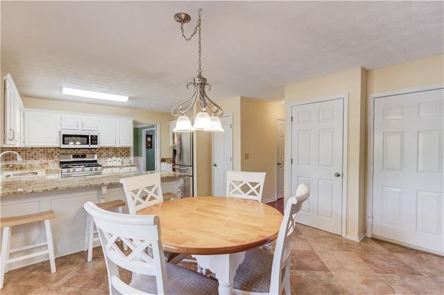 1974 Emerson Lake Circle, Snellville, GA 30078