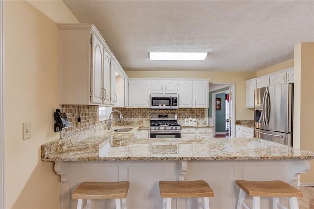 1974 Emerson Lake Circle, Snellville, GA 30078