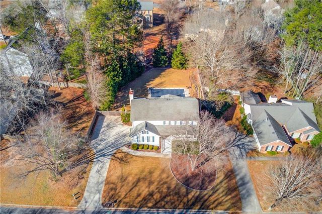 1974 Emerson Lake Circle, Snellville, GA 30078