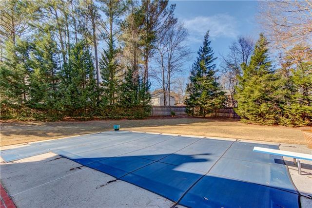 1974 Emerson Lake Circle, Snellville, GA 30078