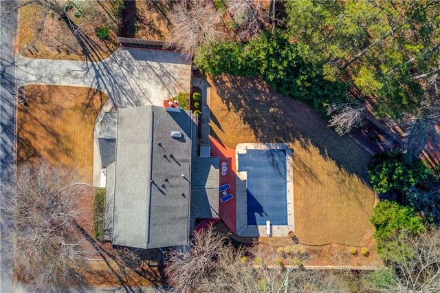 1974 Emerson Lake Circle, Snellville, GA 30078