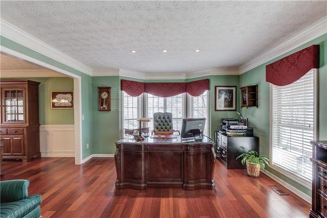 1974 Emerson Lake Circle, Snellville, GA 30078