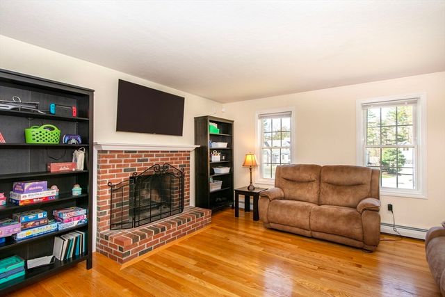 127 Leaf Lane, East Bridgewater, MA 02333