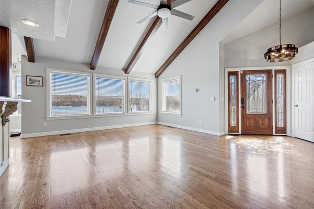 8271 S Lakeshore Drive, Rogers, AR 72756