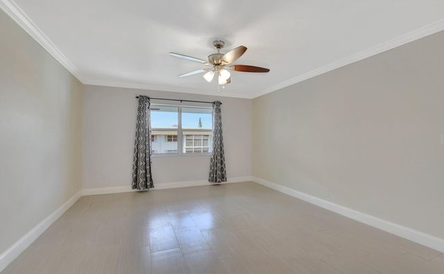 800 E Camino 4110, Boca Raton, FL 33432