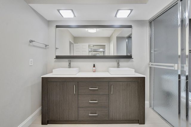 800 E Camino 4110, Boca Raton, FL 33432