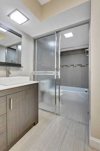 800 E Camino 4110, Boca Raton, FL 33432