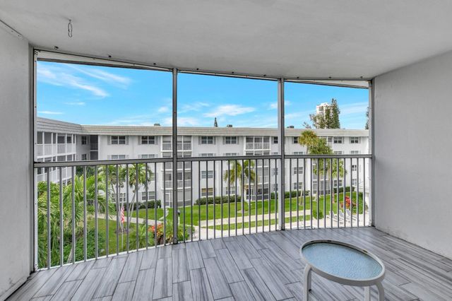 800 E Camino 4110, Boca Raton, FL 33432