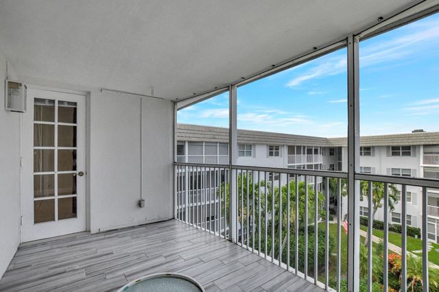 800 E Camino 4110, Boca Raton, FL 33432
