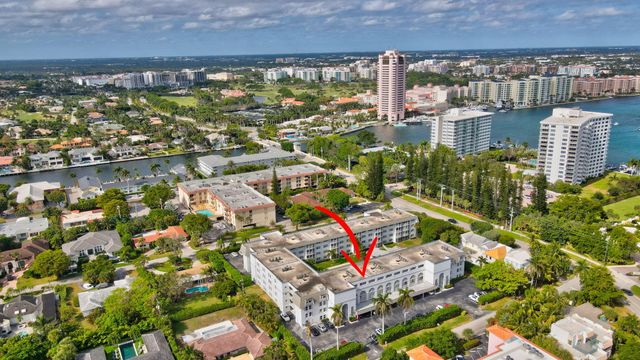800 E Camino 4110, Boca Raton, FL 33432