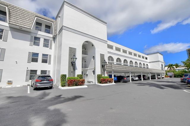 800 E Camino 4110, Boca Raton, FL 33432