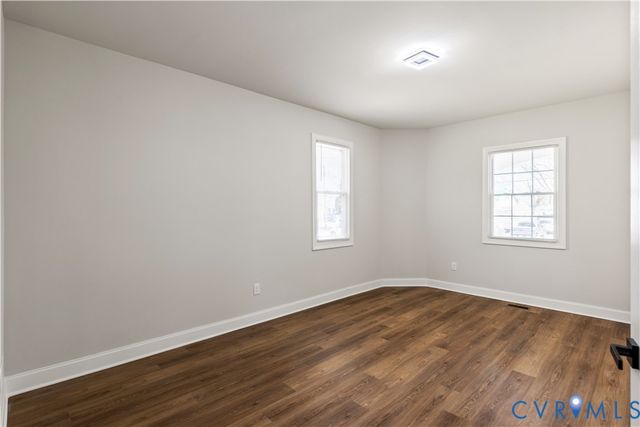116 Lafayette Ave, Colonial Heights, VA 23834