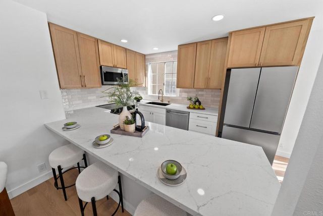 7330 Calle Cristobal 87, San Diego, CA 92126