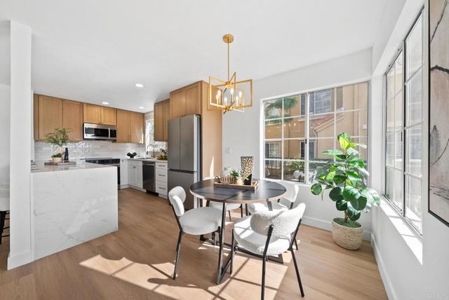 7330 Calle Cristobal 87, San Diego, CA 92126