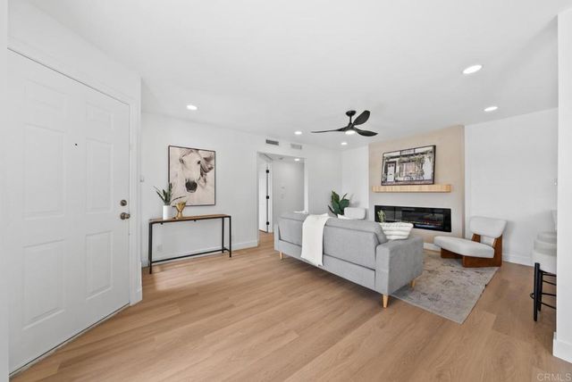 7330 Calle Cristobal 87, San Diego, CA 92126