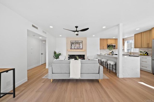 7330 Calle Cristobal 87, San Diego, CA 92126