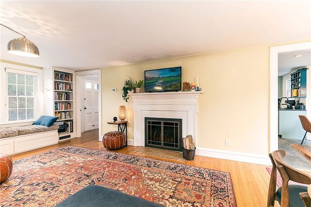 55 Miller Avenue, East Providence, RI 02916