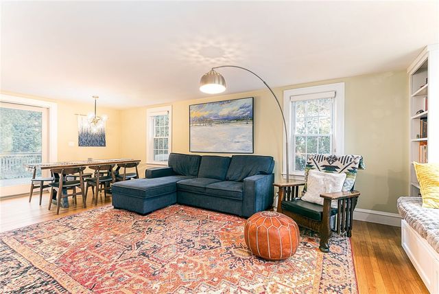55 Miller Avenue, East Providence, RI 02916