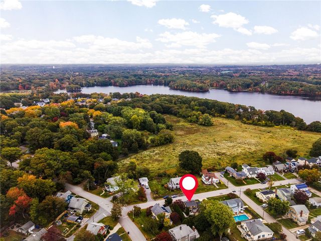 55 Miller Avenue, East Providence, RI 02916