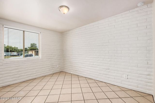 4751 S Primrose Street, Tucson, AZ 85730