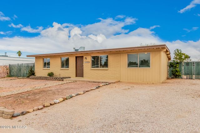 4751 S Primrose Street, Tucson, AZ 85730