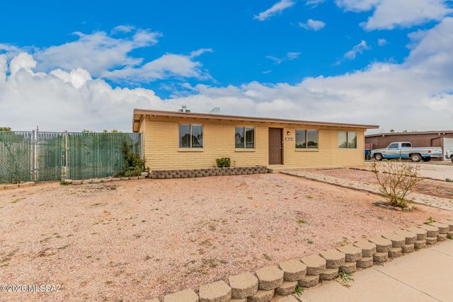 4751 S Primrose Street, Tucson, AZ 85730