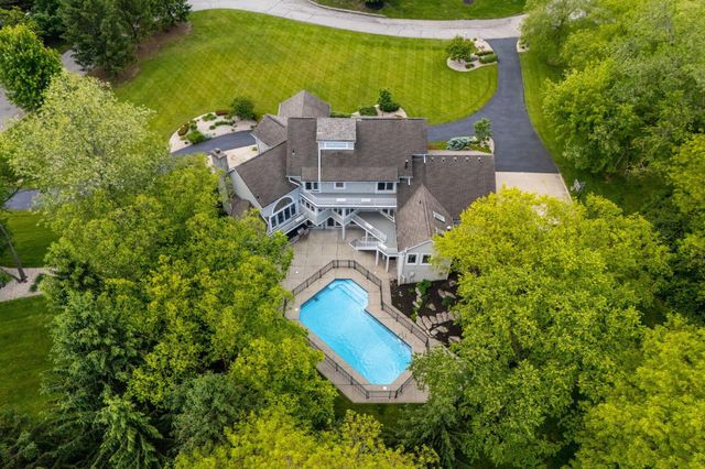 2323 Colts Neck Road, Blacklick, OH 43004