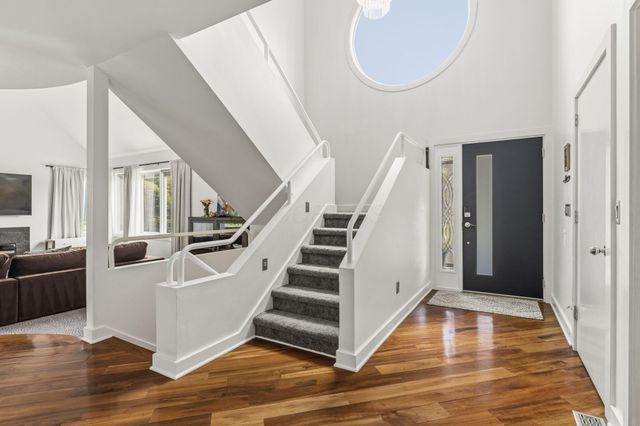 2323 Colts Neck Road, Blacklick, OH 43004