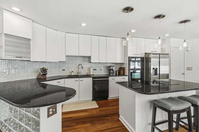 2323 Colts Neck Road, Blacklick, OH 43004