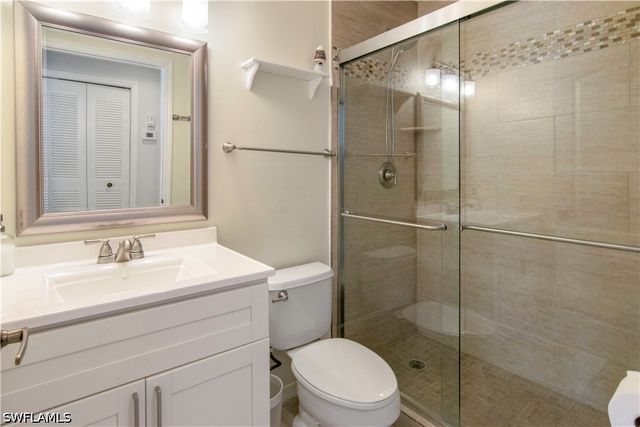 7515 Stoneybrook DR 811, Naples, FL 34112