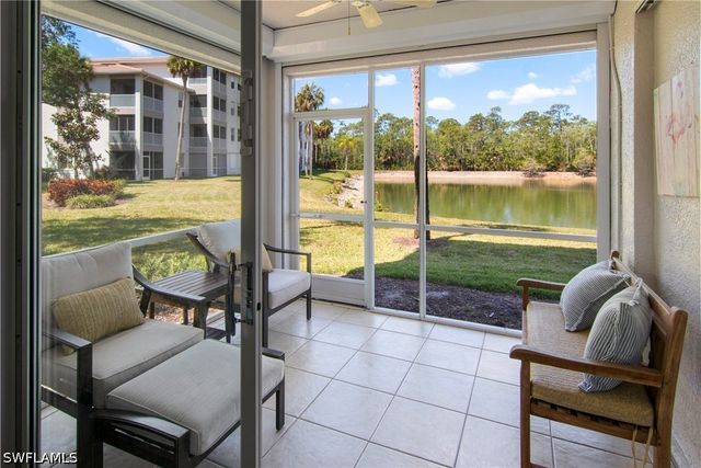 7515 Stoneybrook DR 811, Naples, FL 34112