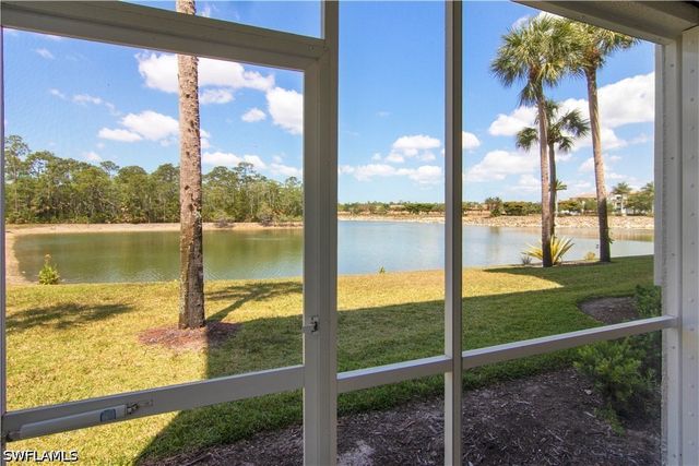 7515 Stoneybrook DR 811, Naples, FL 34112
