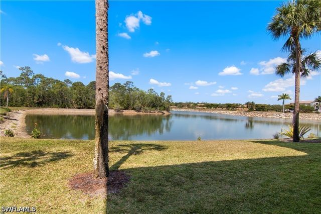 7515 Stoneybrook DR 811, Naples, FL 34112