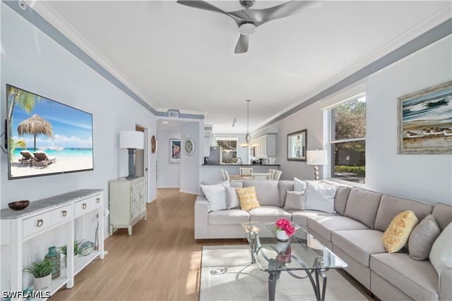 7515 Stoneybrook DR 811, Naples, FL 34112