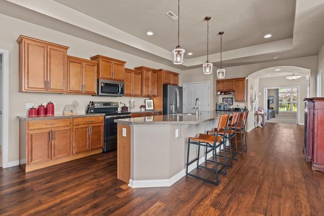 2379 E GLENHURST LANE, Appleton, WI 54913