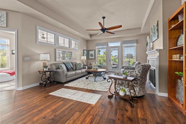 2379 E GLENHURST LANE, Appleton, WI 54913