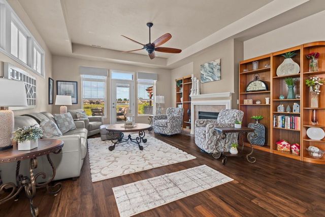 2379 E GLENHURST LANE, Appleton, WI 54913