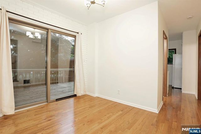 515 N Monroe Street, Ridgewood, NJ 07450