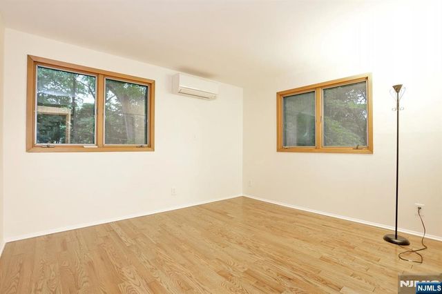 515 N Monroe Street, Ridgewood, NJ 07450