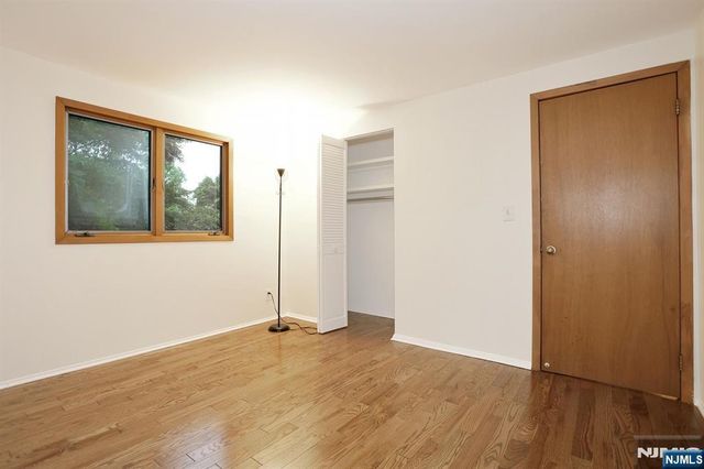 515 N Monroe Street, Ridgewood, NJ 07450
