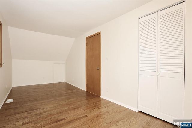 515 N Monroe Street, Ridgewood, NJ 07450