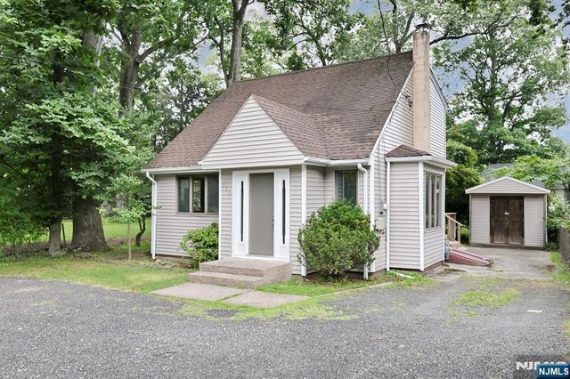 515 N Monroe Street, Ridgewood, NJ 07450