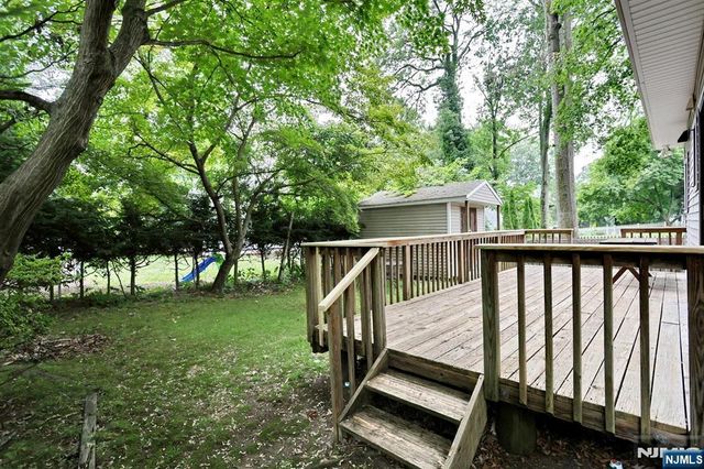 515 N Monroe Street, Ridgewood, NJ 07450