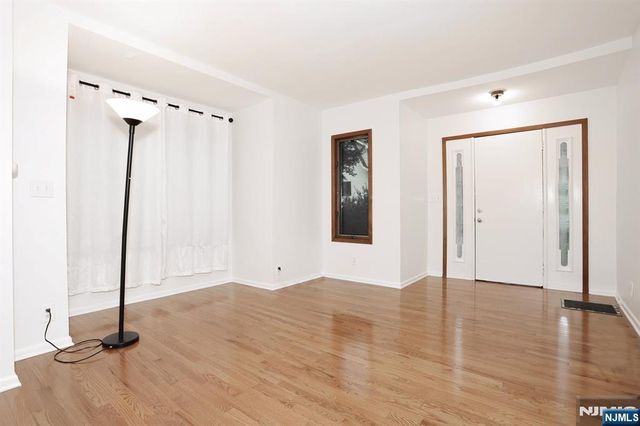 515 N Monroe Street, Ridgewood, NJ 07450