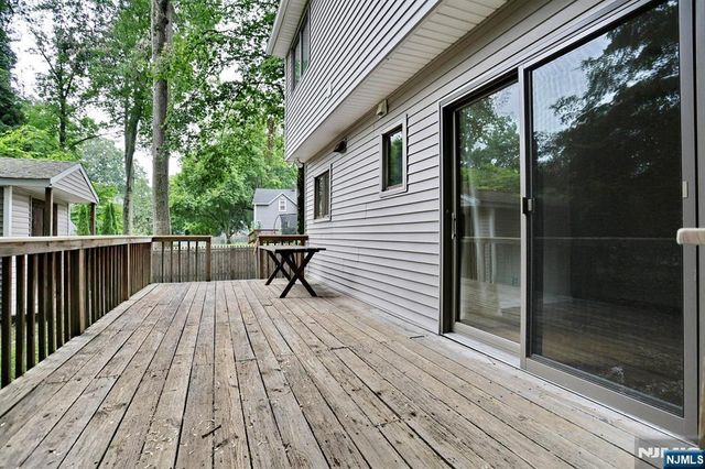 515 N Monroe Street, Ridgewood, NJ 07450