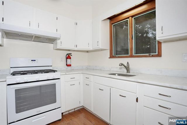 515 N Monroe Street, Ridgewood, NJ 07450